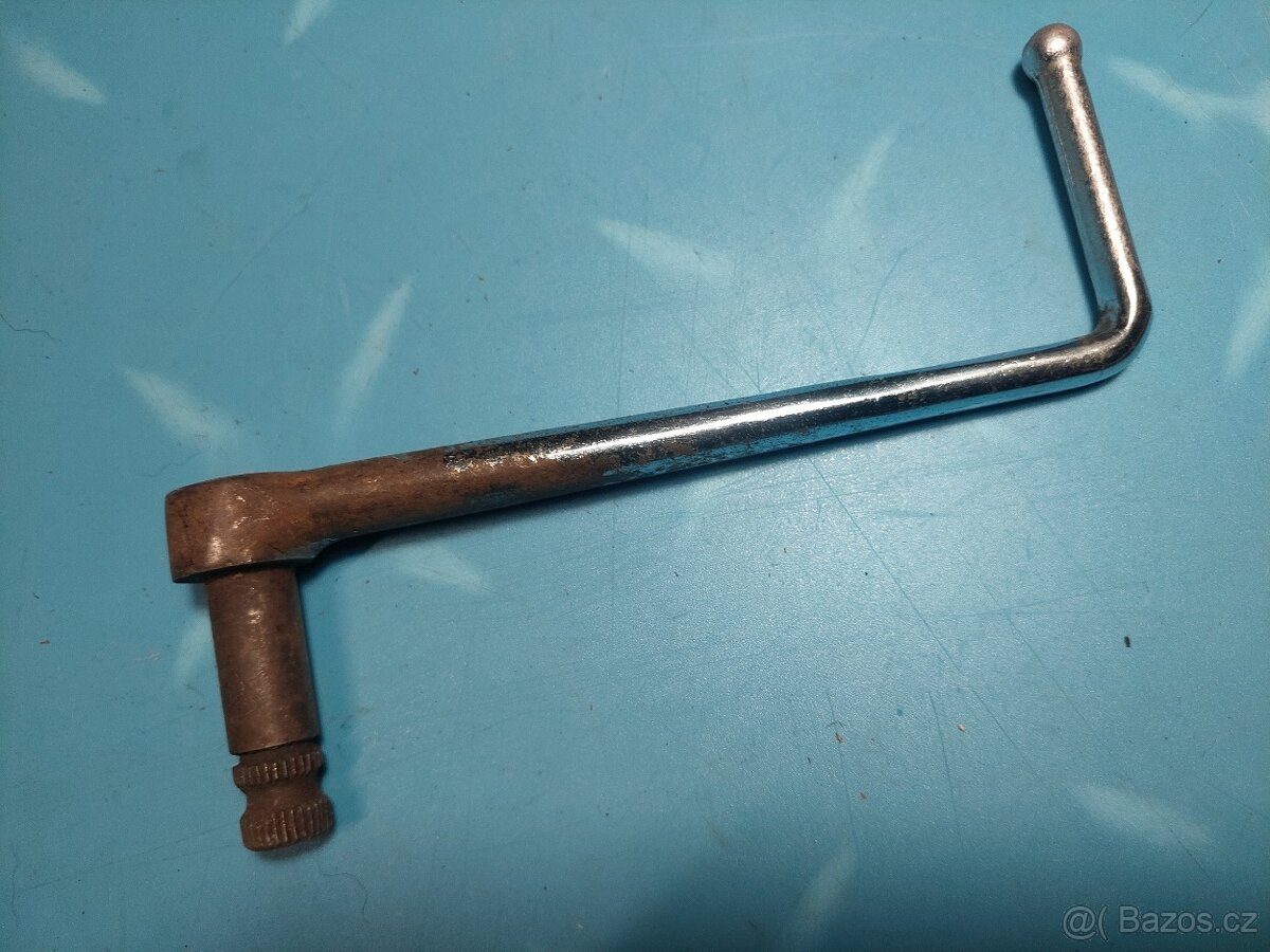 DÍLY JAWA, ČZ a SKUTR - 17