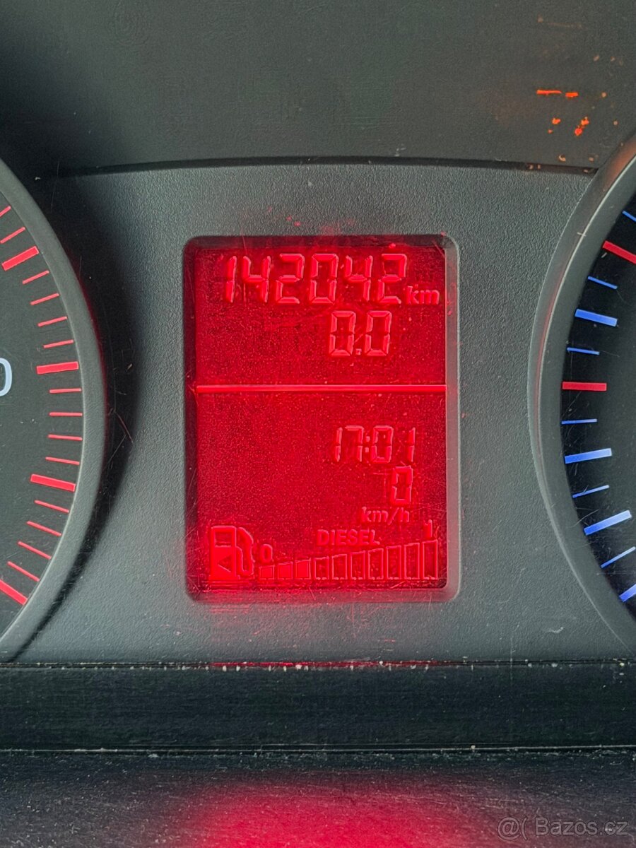 23míst, VW Crafter VEHIXEL - 17