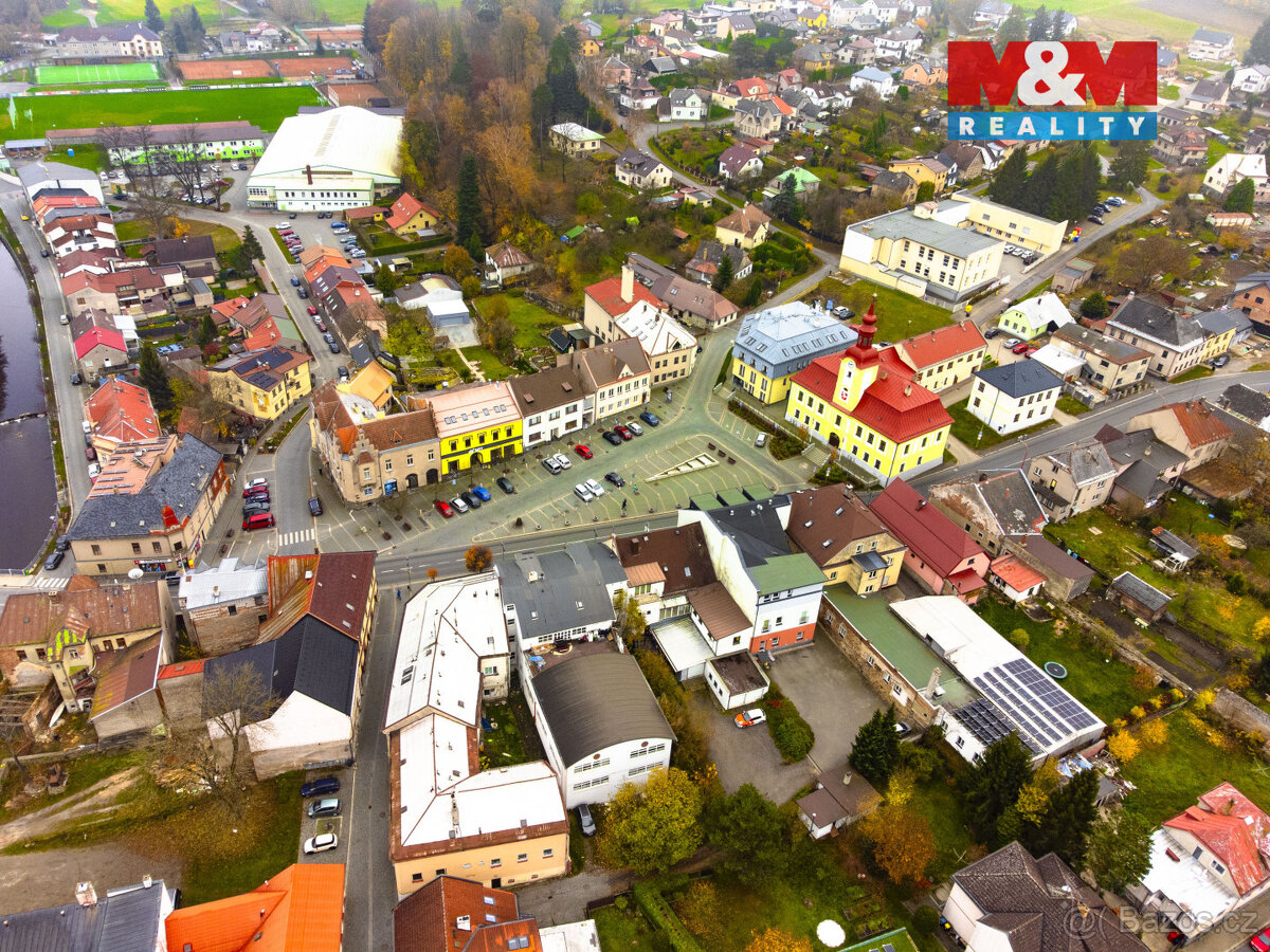 Prodej bytového domu s 10 byty a komercí, Hlinsko - 17