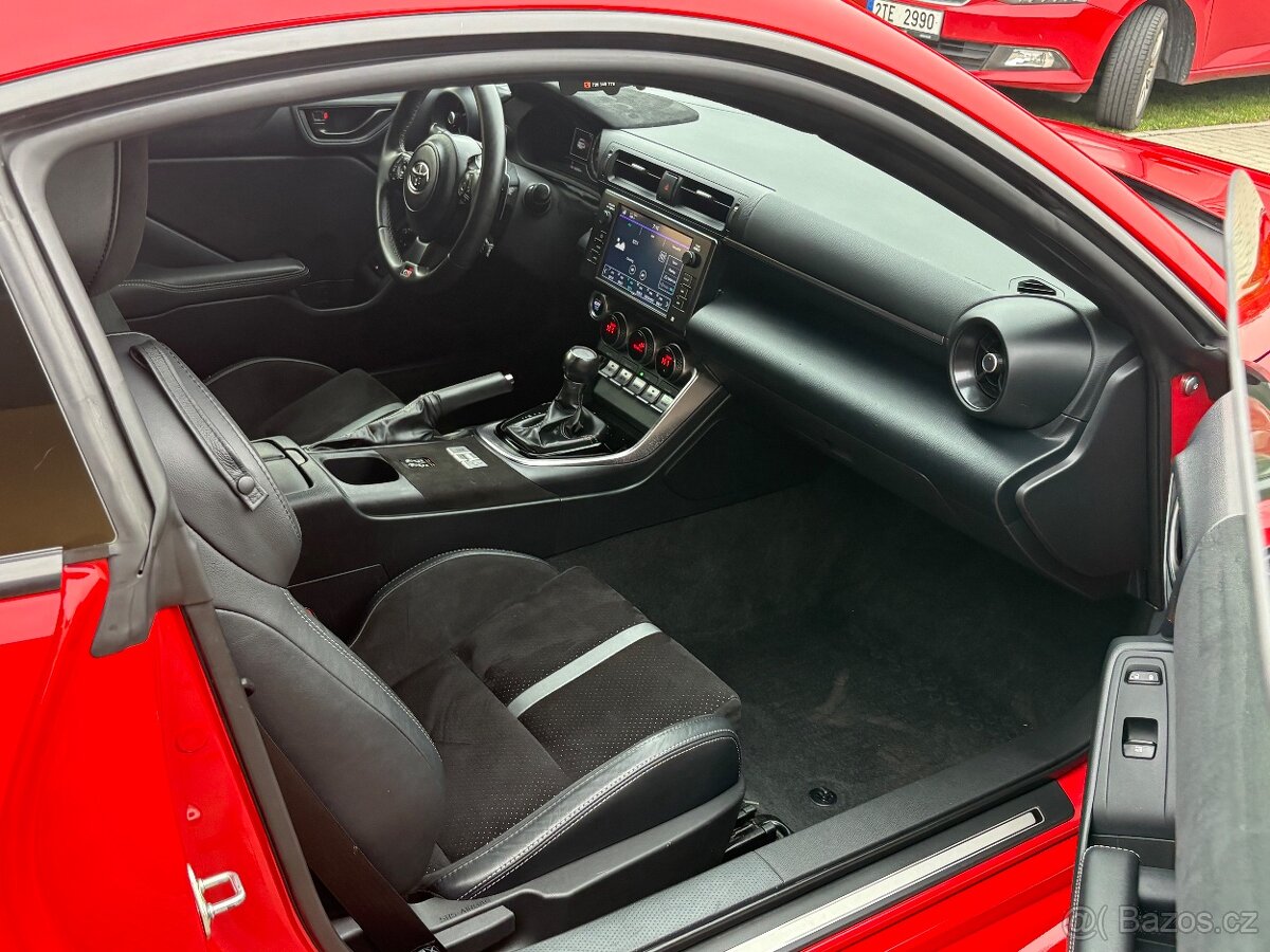 TOYOTA GR86 - 17