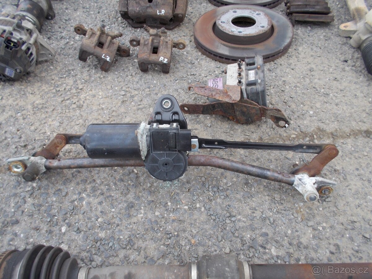 Díly podvozku Hyundai i30 1.4 80kw r.v. 2011 - 17