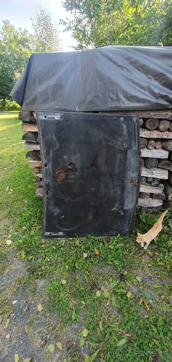 Náhradní díly volvo 740 940 - 17