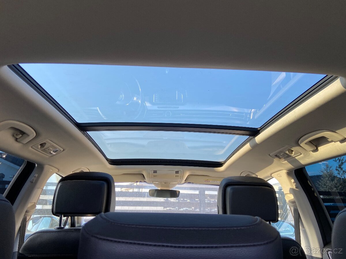 VW PASSAT VARIANT 2.0 TDi R-Line DSG 2017 - 17