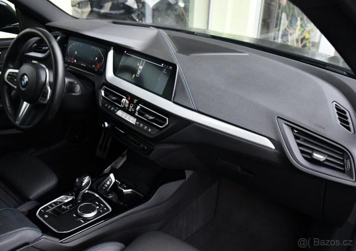 BMW Řada 2 218d M-SPORT HUD 1M ČR - 17