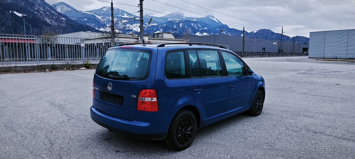 VW Touran 1.9 TDI 77kw - 17