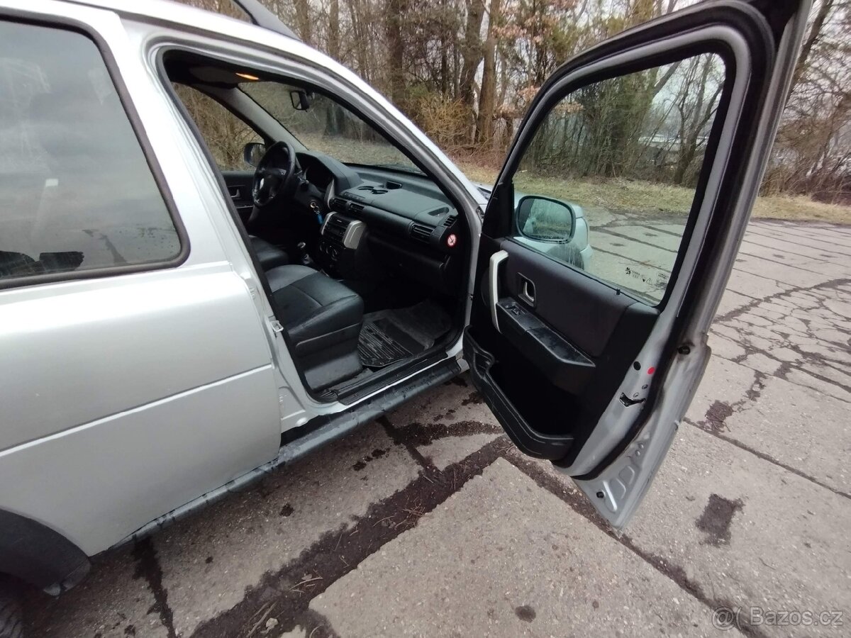 Freelander 2.0 D,diesel,4x4,rv.2005, naj218 tkm,stk12/27 - 17