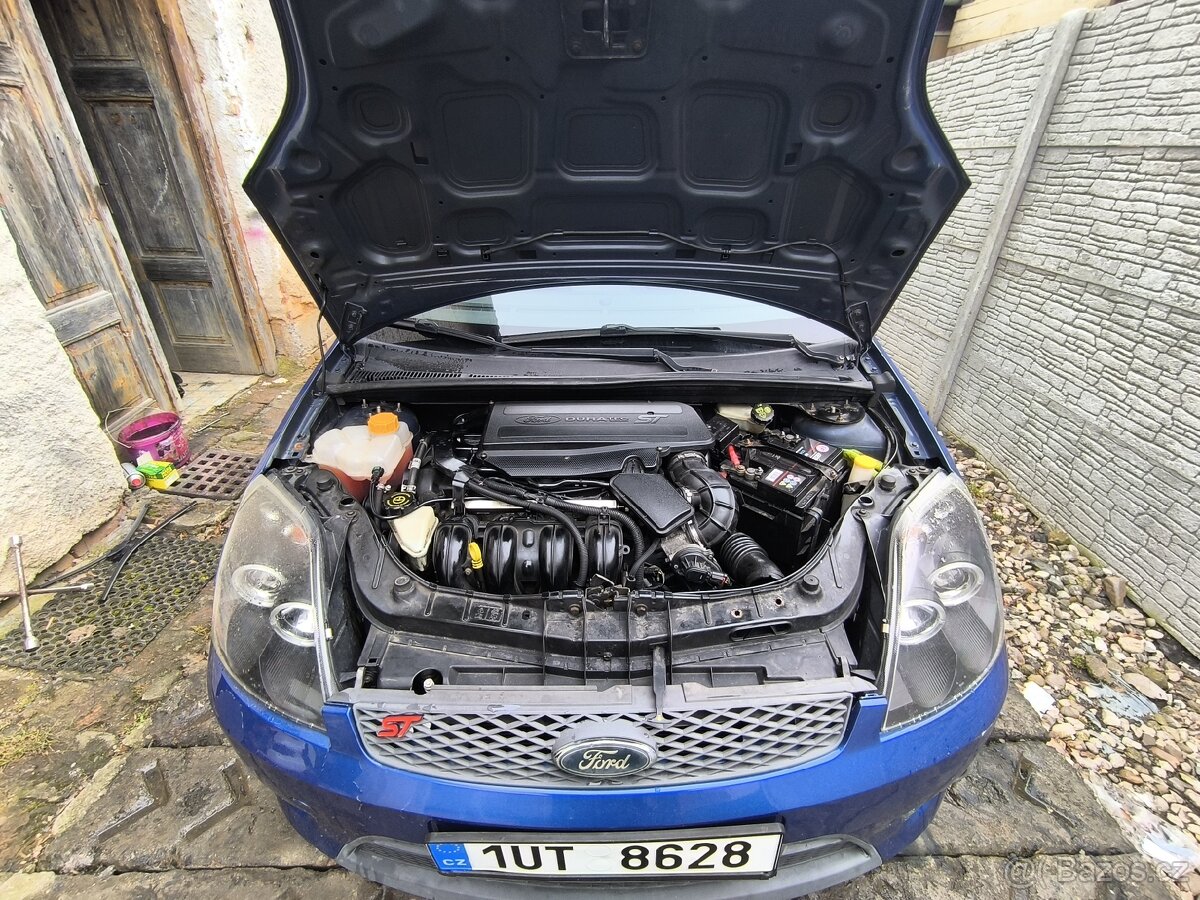 Ford fiesta ST150 - 17