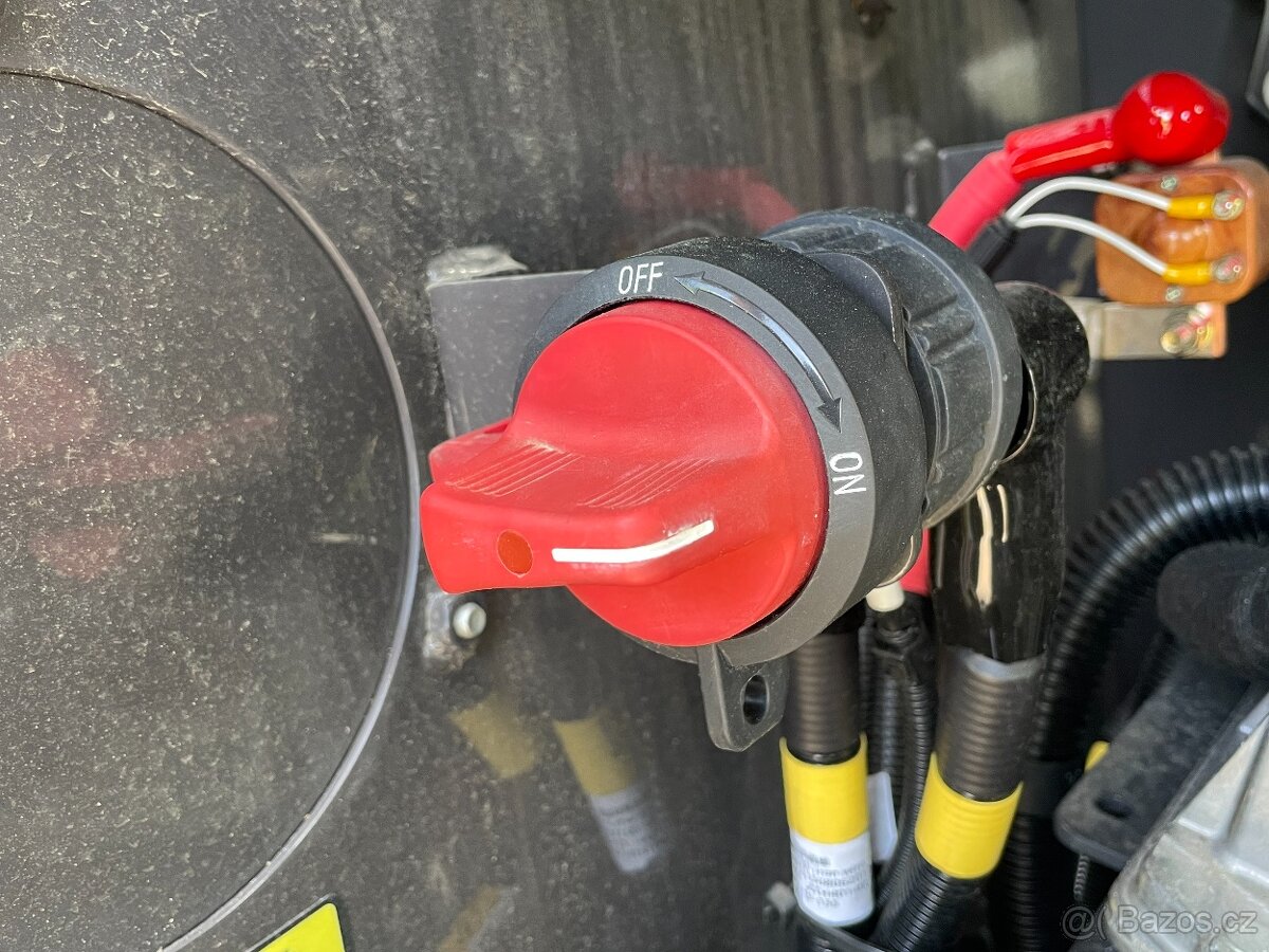 Teleskopický manipulátor Zoomlion ZTH4014 - 17