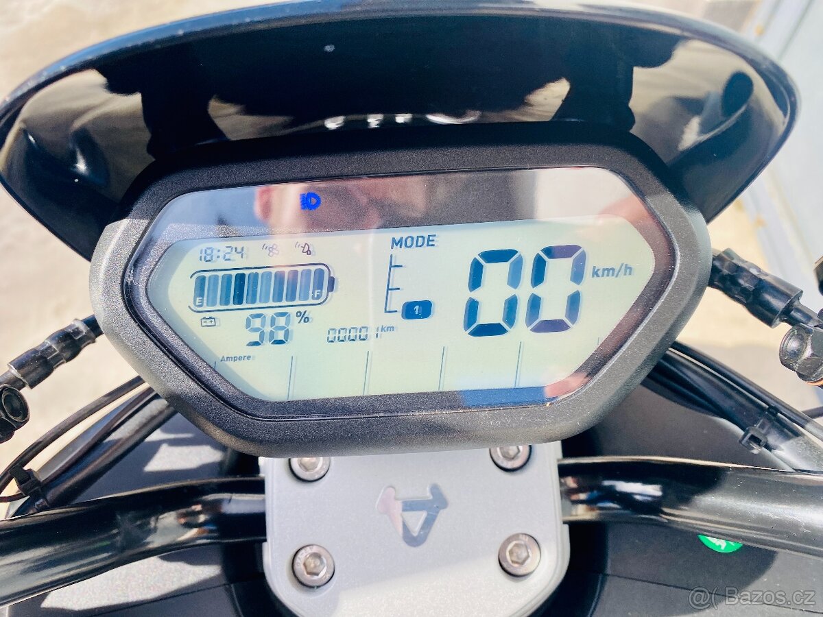 Elektrický skútr NIU NQi Sport možnost splátek a protiúčtu - 17