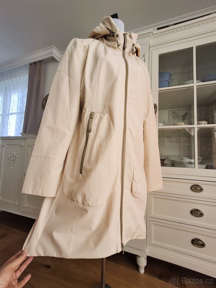 Nová s visačkou kvalitní krémová parka Montecristo XL - 17