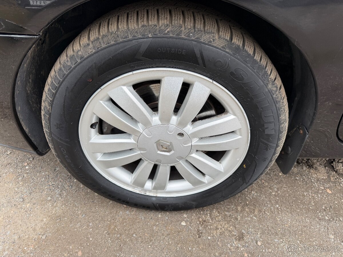 Renault Espace 2.0 DCI 7 Míst - 17