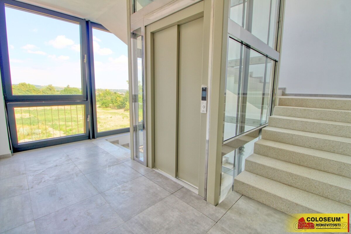 Znojmo, pronájem bytu OV 2+kk, 62 m², terasa – byt - 17