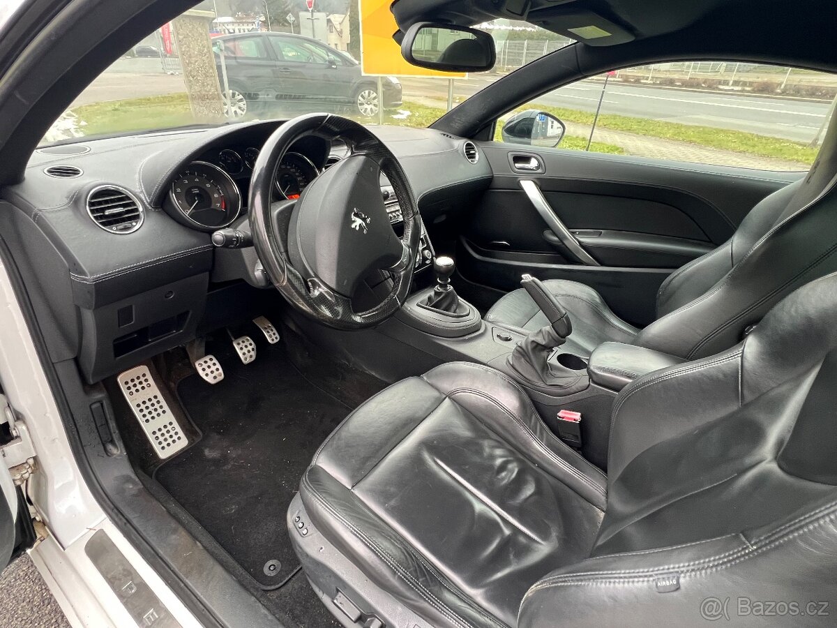 Peugeot RCZ Coupe 1.6 THP 200 (147 kW) - 17