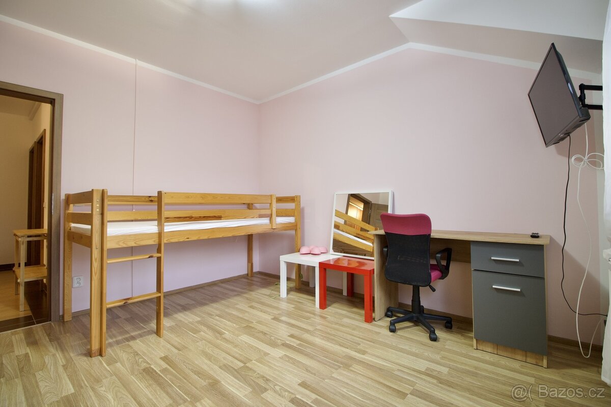 Pronájem vybaveného bytu 3+kk 85 m², Kutná Hora - Karlov - B - 17
