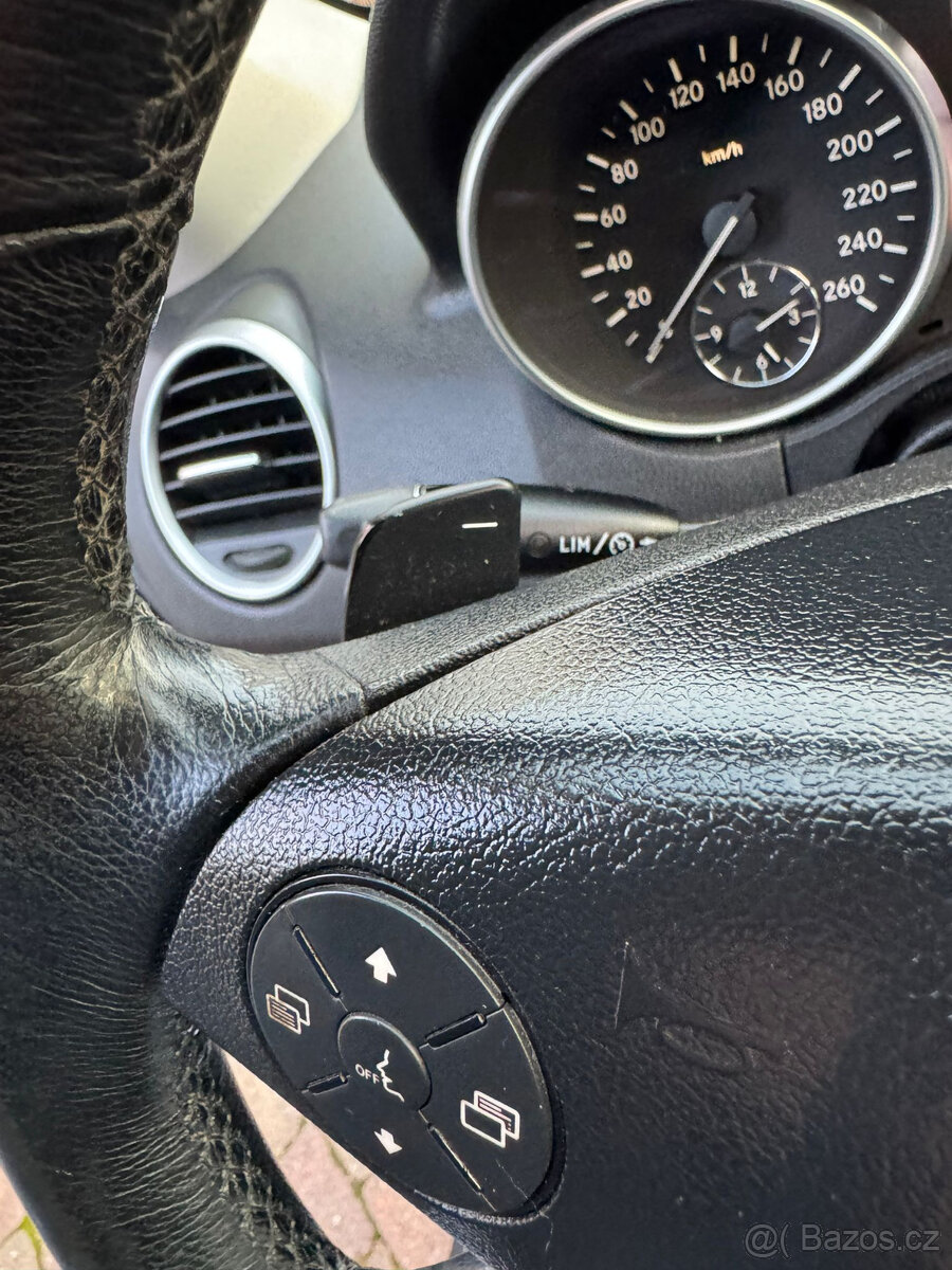 Mercedes-Benz ML 320 CDI AMG Offroad paket, 2010 – Facelift - 17