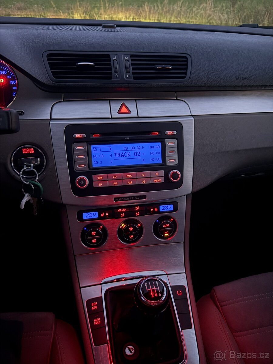 VW Passat B6 2.0 TDI 4MOTION (první majitel) - 17