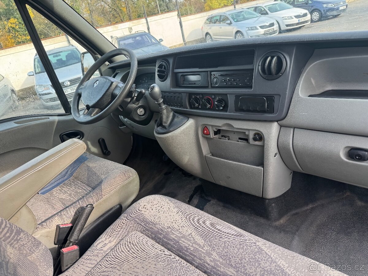 RENAULT MASTER 2.5 dCI 6-MÍST MODEL 2006 MOŽNO NA SPLÁTKY - 17