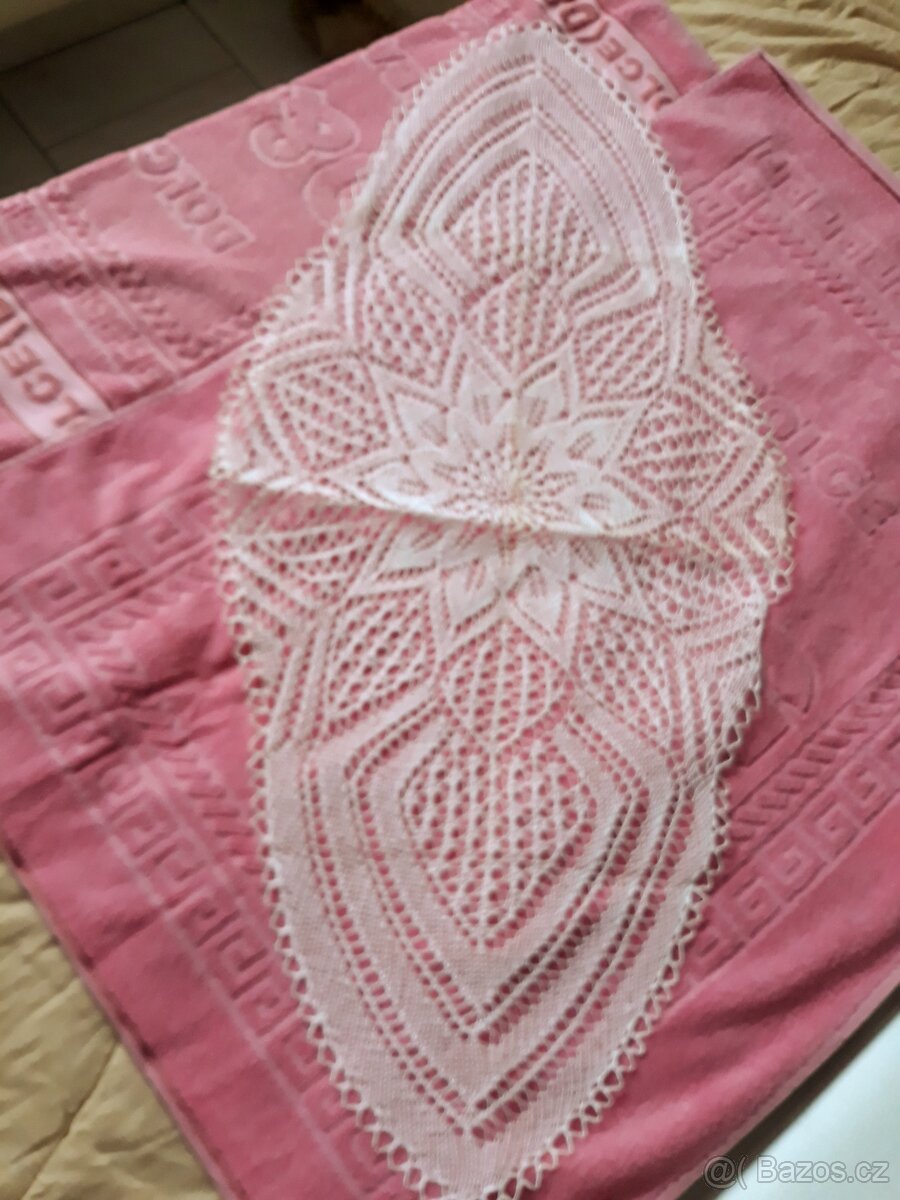 Vánoční ubrusy, retro ubrusy, prostírání, dečky - 17