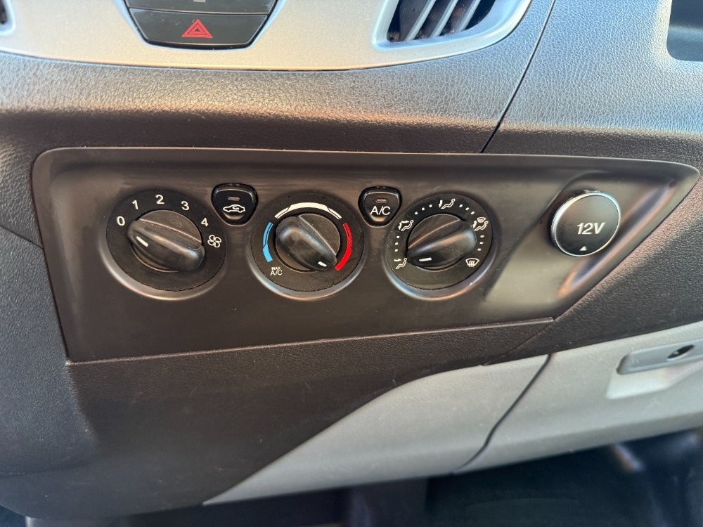 Ford Transit Custom 2.2TDCi 114Kw L2H1 - 17