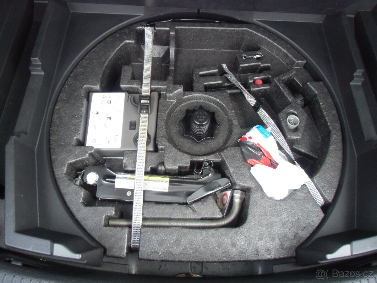 Volkswagen Touran 1.4 TSI DSG CONFORTLINE - 17