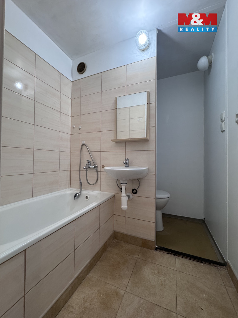 Pronájem bytu 2+1, 44 m², Ostrava, ul. Bedřicha Václavka - 17