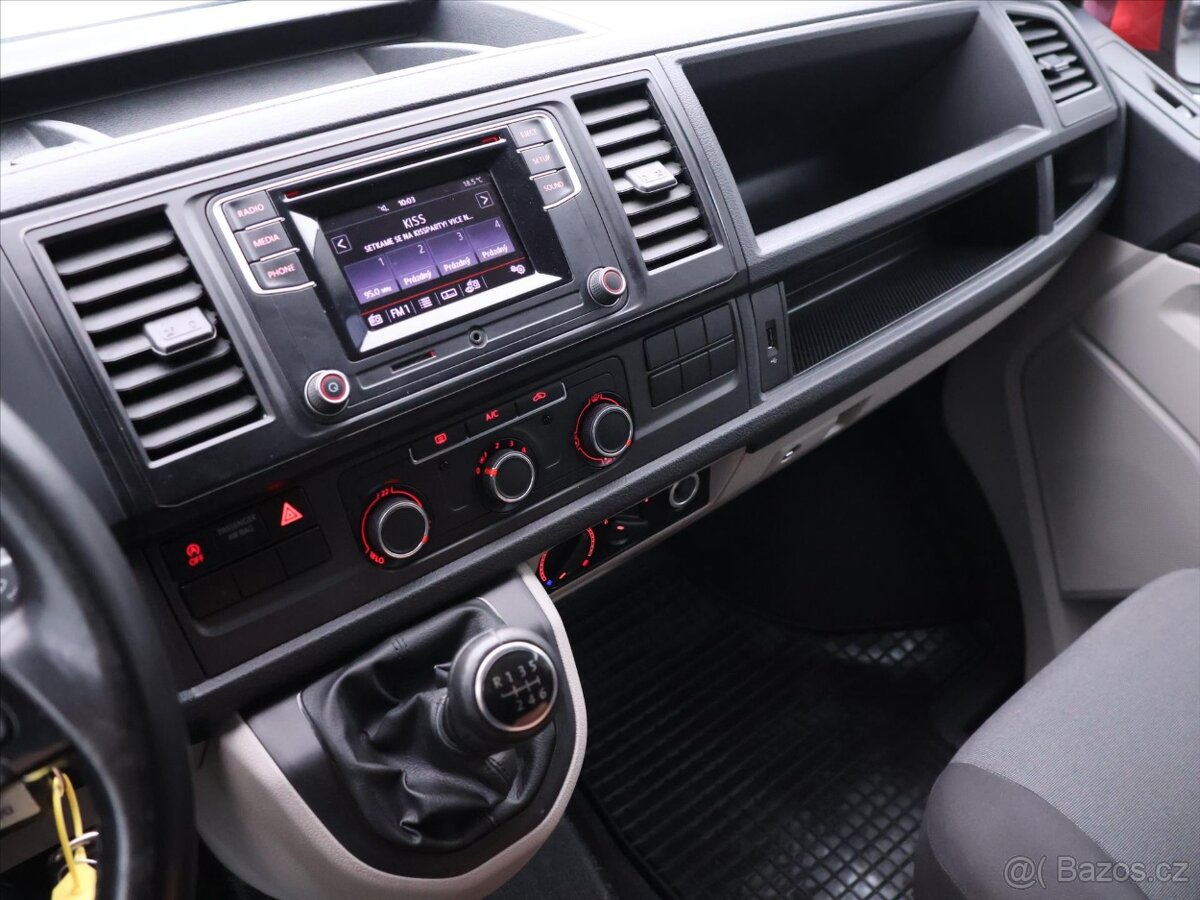 Volkswagen Transporter T6 110kW 11/2017 Webasto Odpočet DPH - 17
