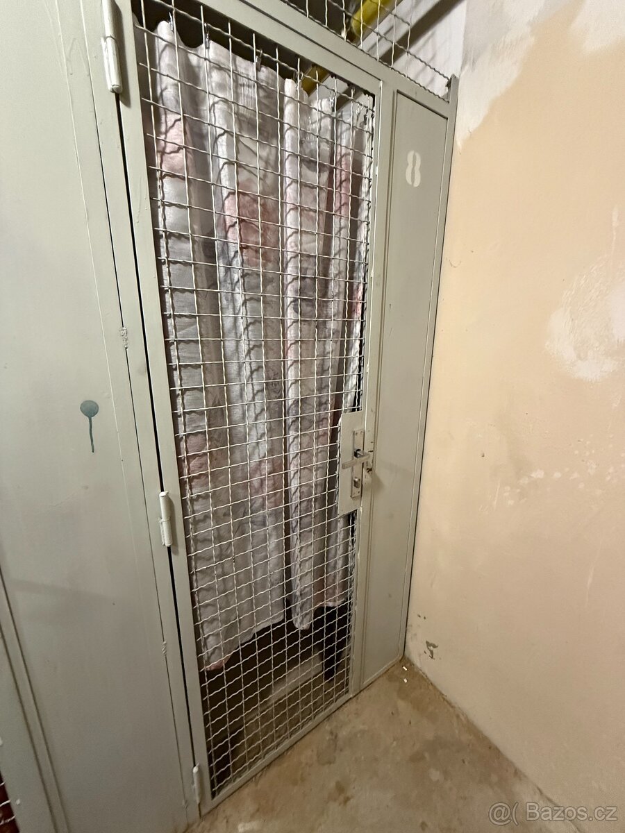 Pronájem 1+1 v Jundrově 32m2, hezký zařízený byt, vyhledávan - 17