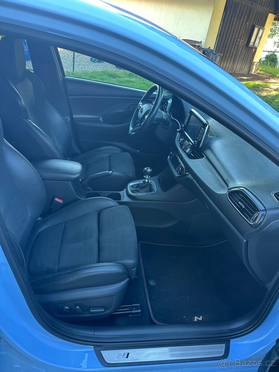 Hyundai i30N 202kw rok 2017 - 17