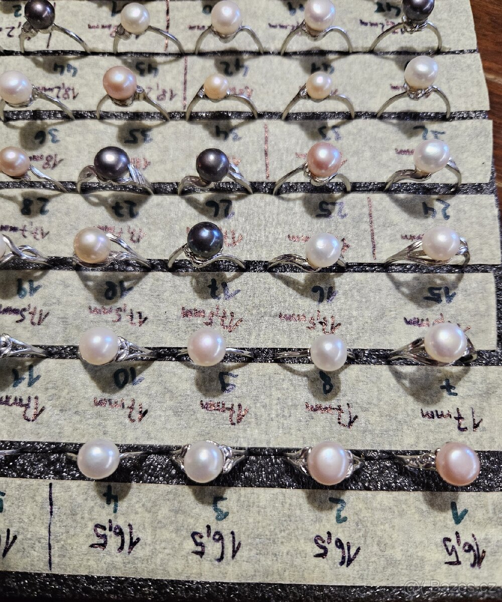 Stříbrné prsteny s perlou - 17