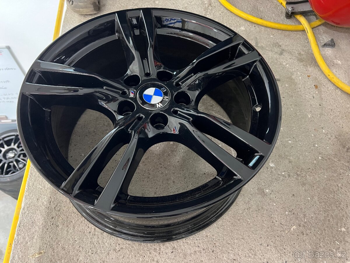 PNEUMATIKY A KOLESÁ DISKY ŠKODA VW BMW - 17