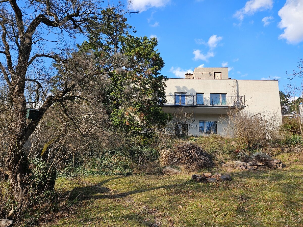 Dražba - bytový dům Lipová 31, Brno - 17