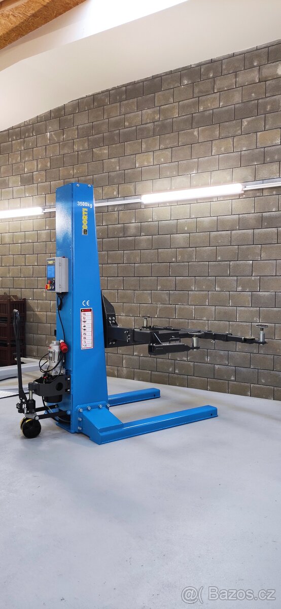 Nůžkový zvedák NA podlahu/DO podlahy 3500(až 6000) kg - 17