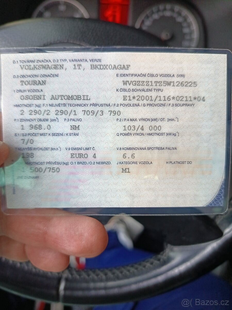 Volkswagen Touran 2.0 TDI - 103 kW -DSG - 7 místní - 17