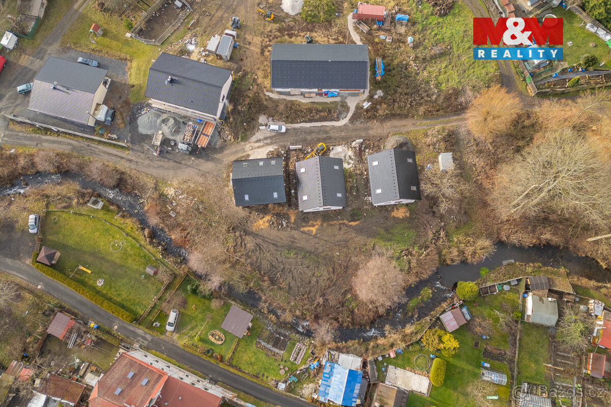 Prodej rodinného domu, 160 m², Ostrov - 17