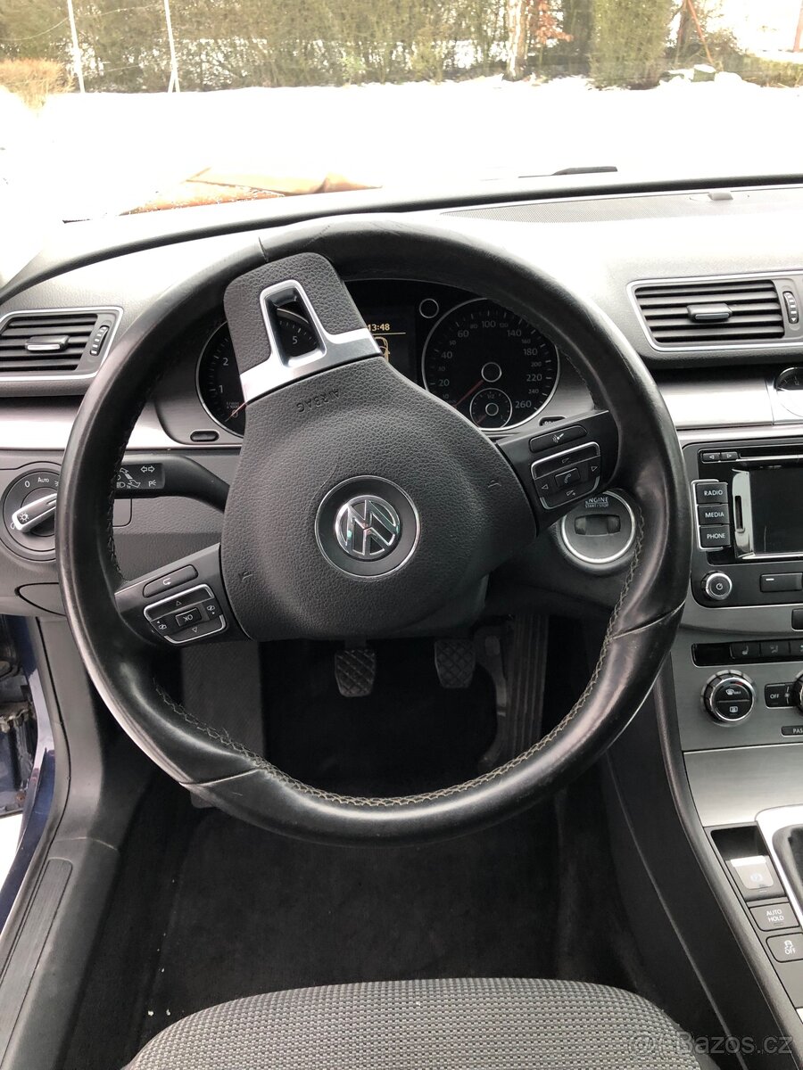 Volkswagen Passat B7 1.4 TSI Combi - 17