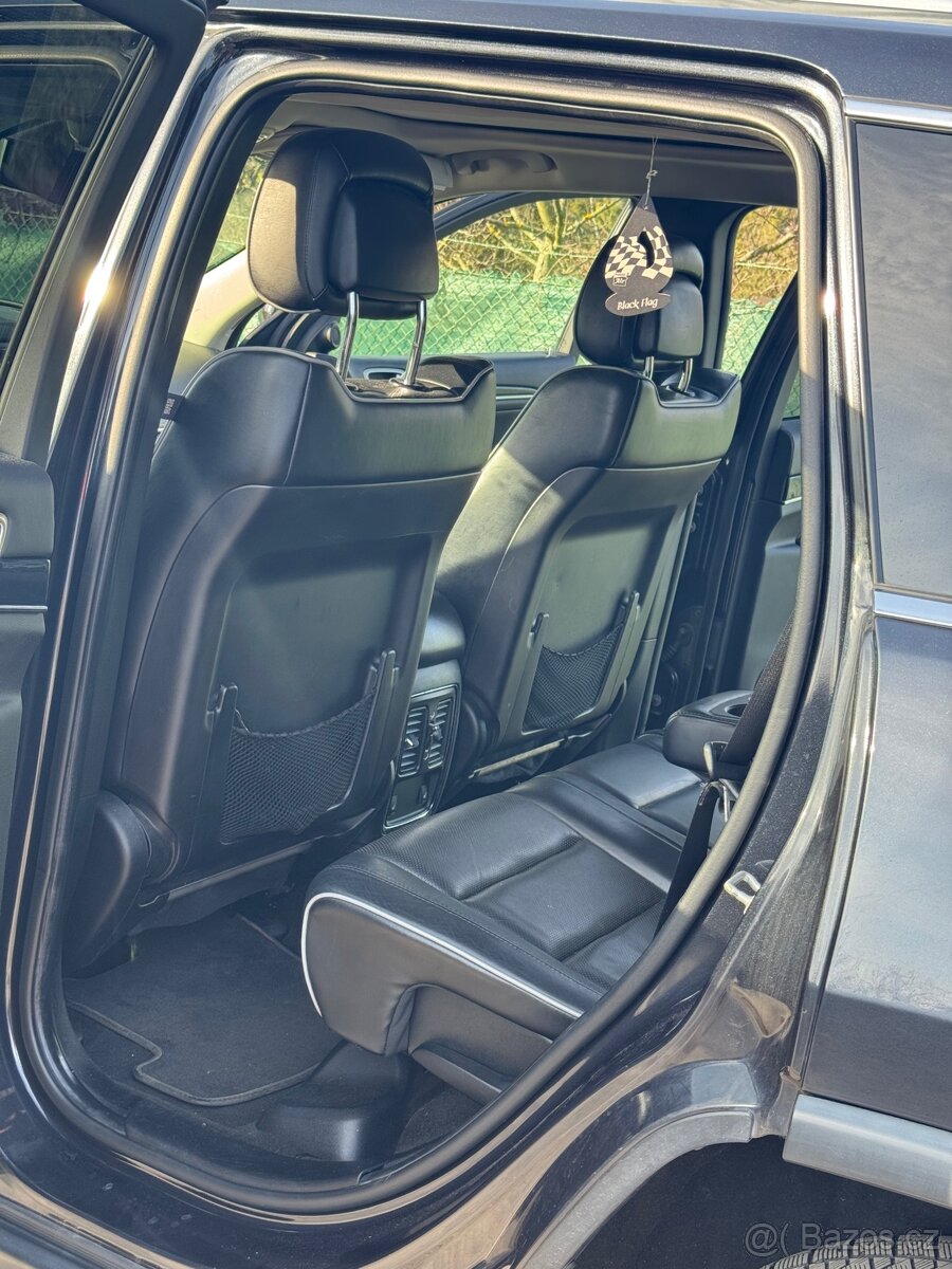 JEEP Grand Cherokee - 17