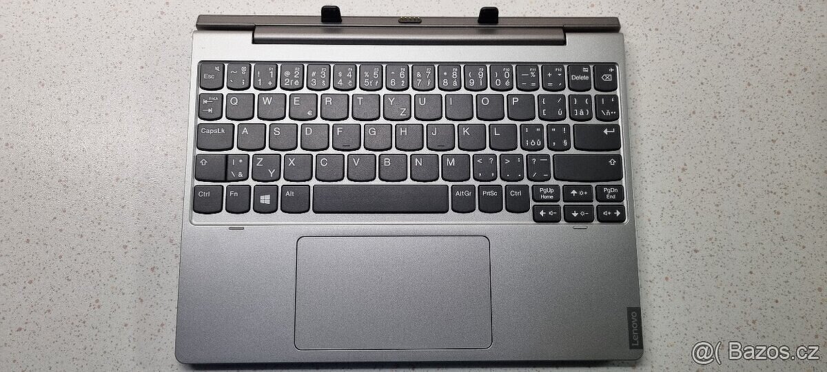 Lenovo ideapad d330-10IGM v TOP stavu - 17