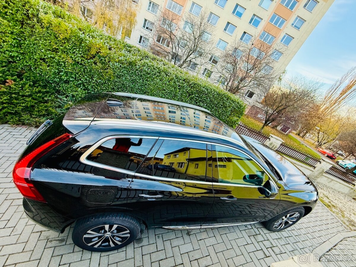 Volvo XC60 T6 257kW Inscription 4x4 NYNÍ PO SERVISE ČR 2022 - 17