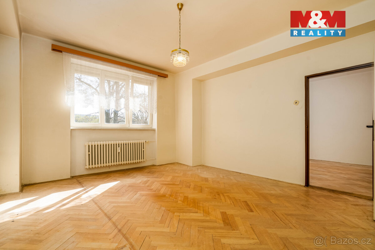 Prodej bytu 3+1, 91 m², Hradec Králové, ul. Škroupova - 17