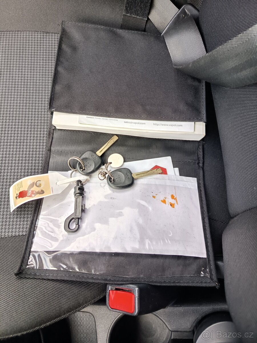 Hyundai I20 1.2 62 kw, 9/2014 ČR - 17