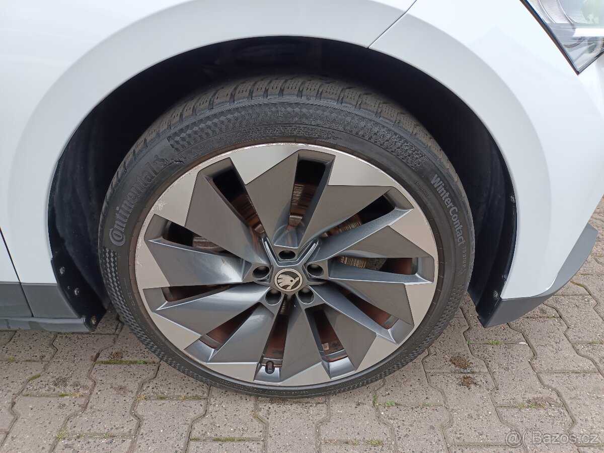 Škoda Enyaq 132kW Full LED 98tkm - záruka Autodraft - 17