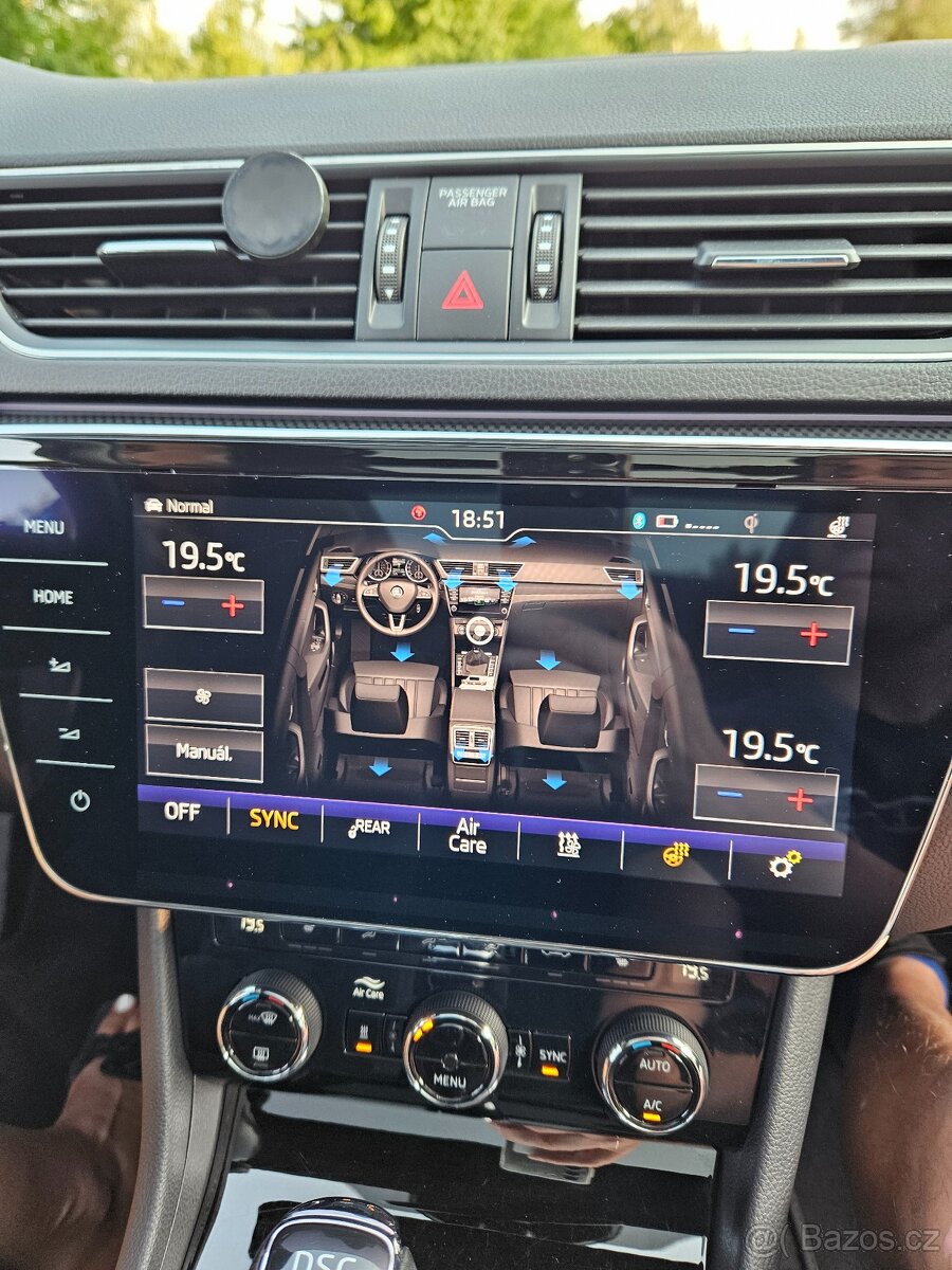 Škoda Superb 3 combi 2.0TDi,110kW,DSG,Webasto,Pano,Keyless - 17