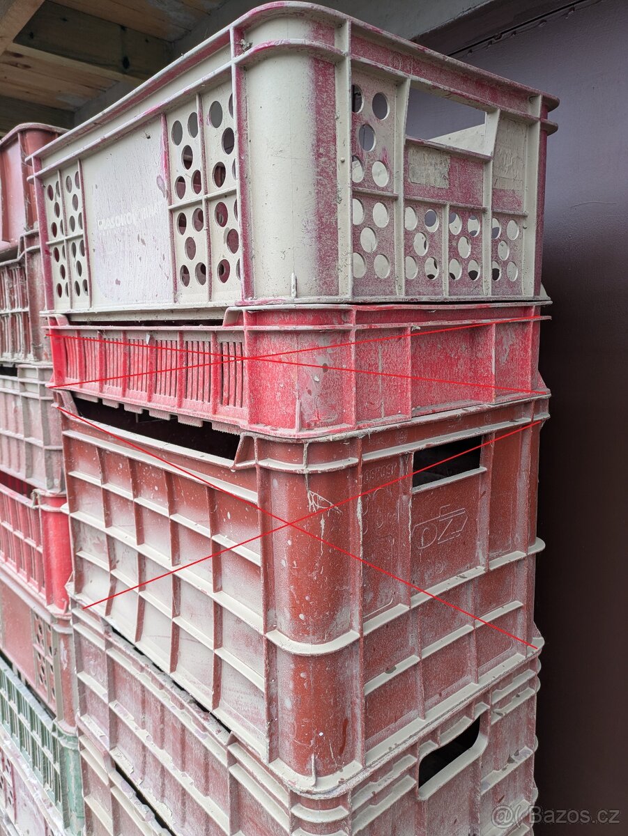 Soubor 12 kusů přepravek - 17