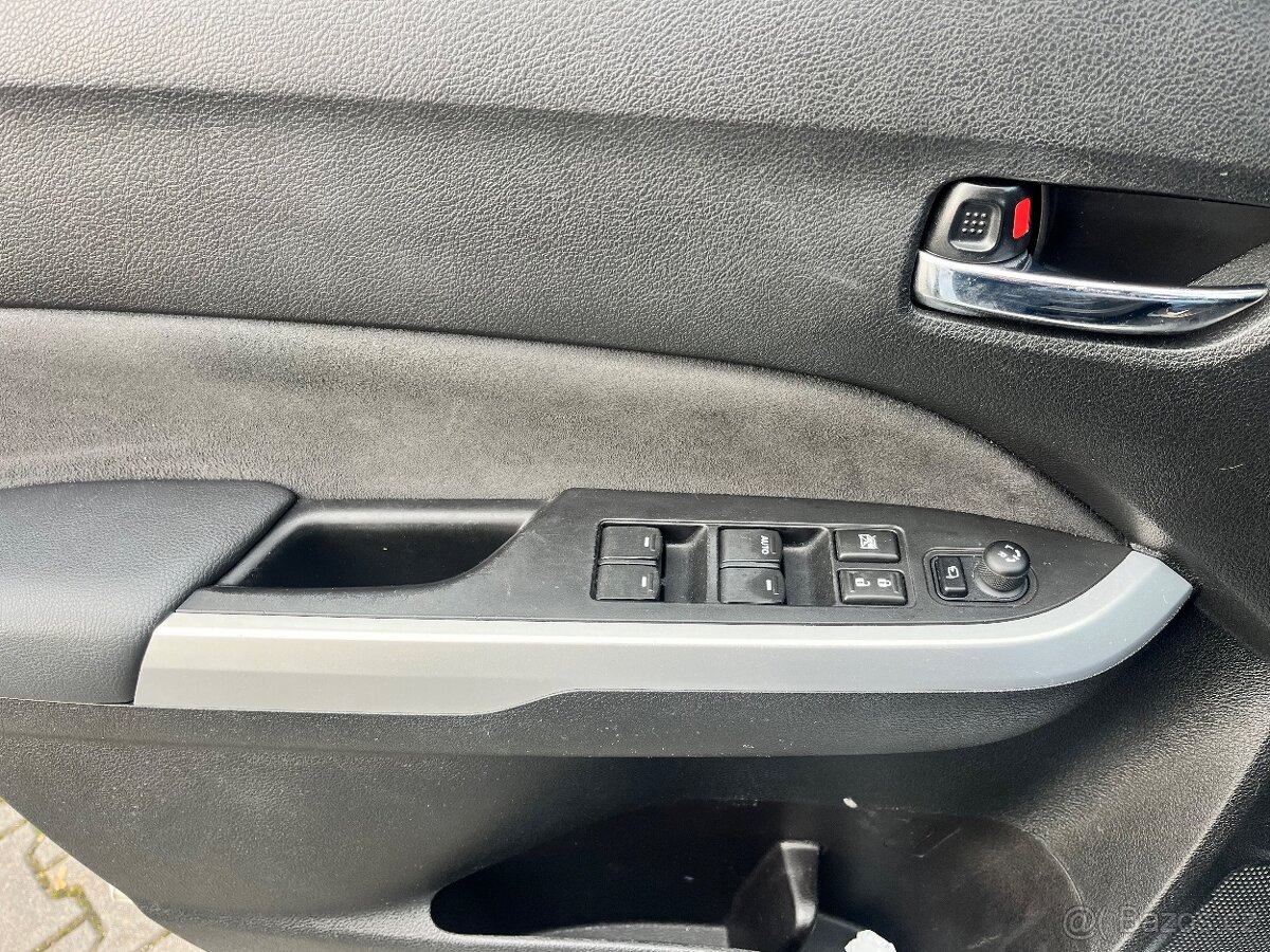Suzuki Vitara 1,6 AUTOMAT, Webasto,ČR,1.MAJ, pěkná - 17