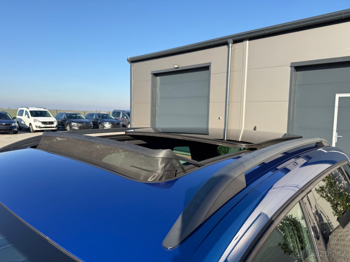 Škoda Karoq Sportline 2020 1.5 TSI 110kw DSG Tažné Panorama - 17