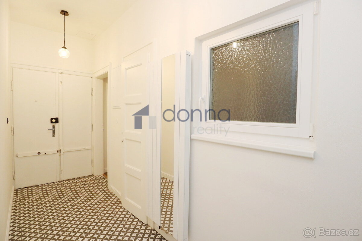 Pronájem bytu 3+kk 95m², ul. Sokolovská, Praha 8 - Libeň, čá - 17