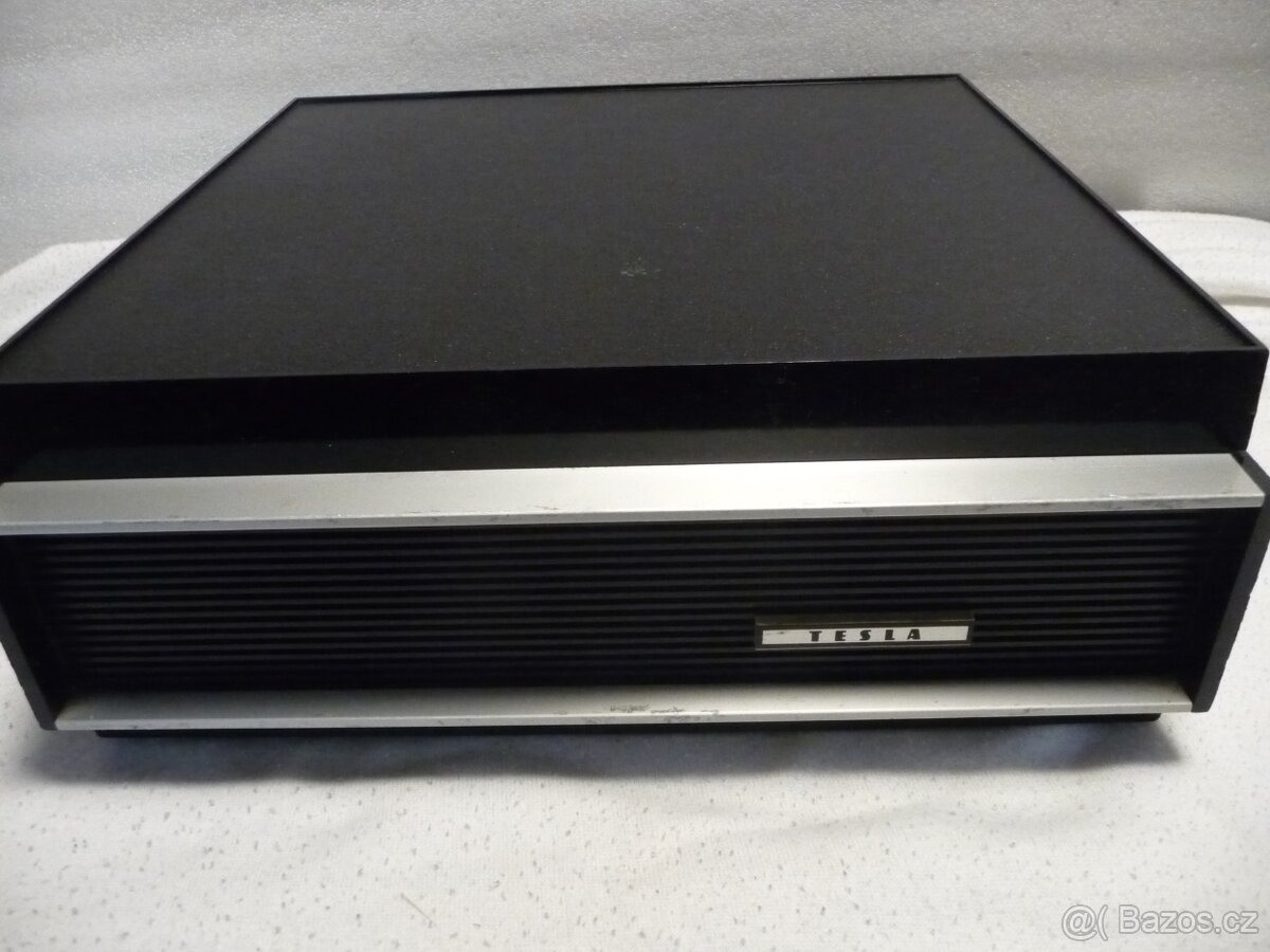 Magnetofon TESLA - 17