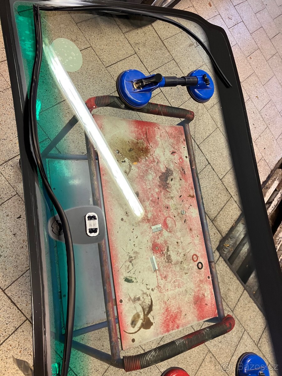 Bmw e39 525d 120kw manual rok 2002 - 17