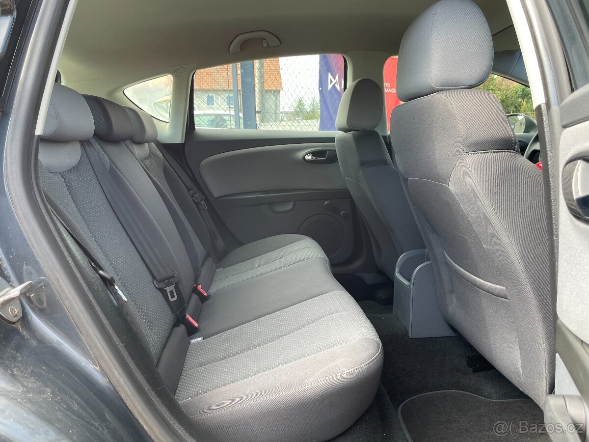 Seat Leon 1.6 MPi Serviska, Klima, 8xPneu - 17