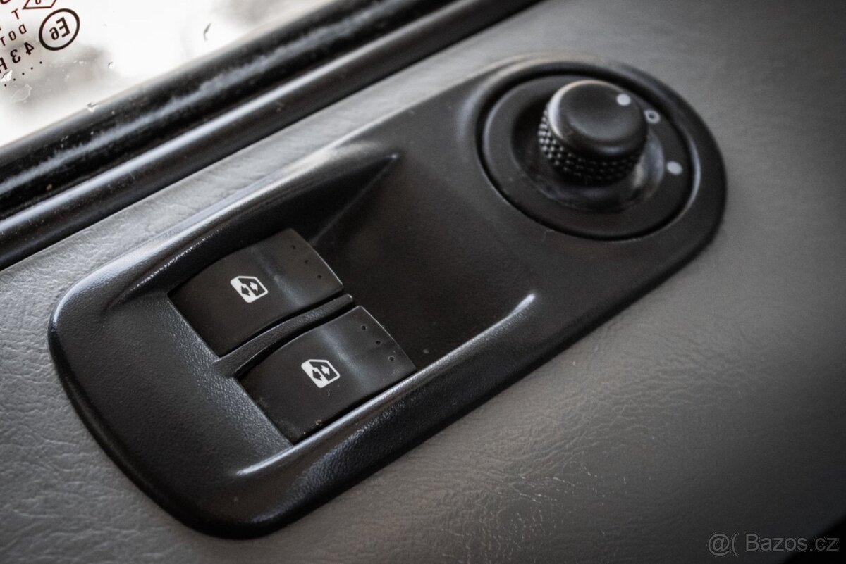 Opel Vivaro 1.9 CDTi L1H1 - 17